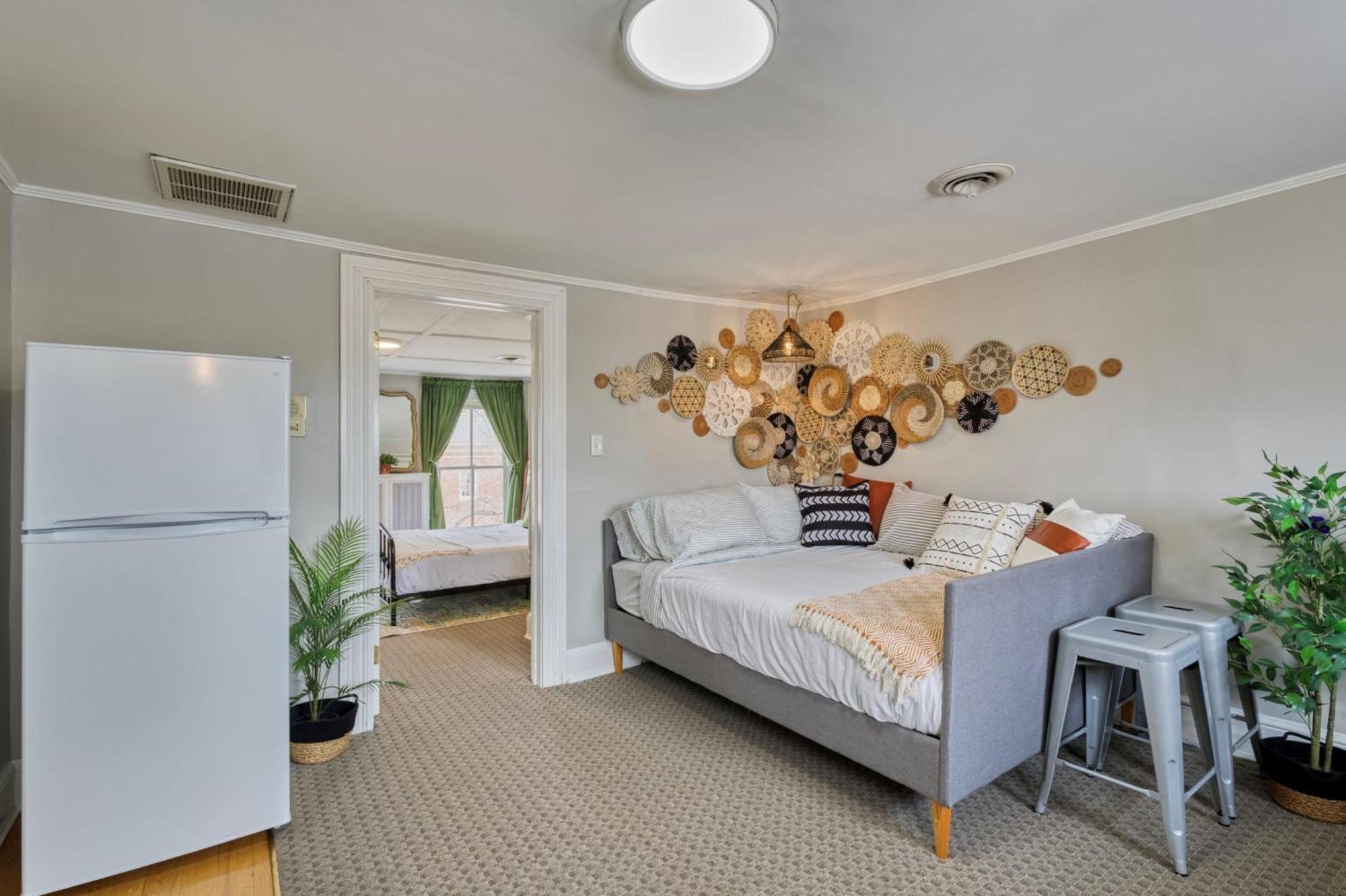 Top-Floor 1Br In Historic Capitol Hill Вашингтон Экстерьер фото